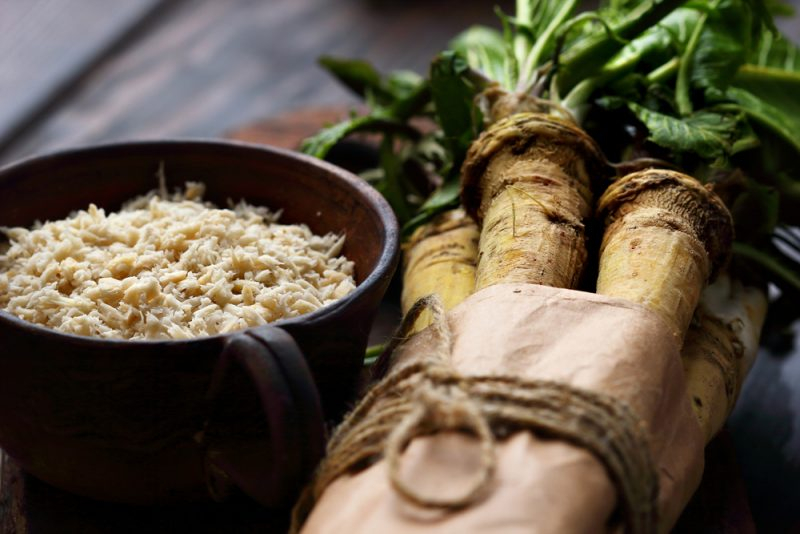 Хрен: что это за растение и в чем его польза