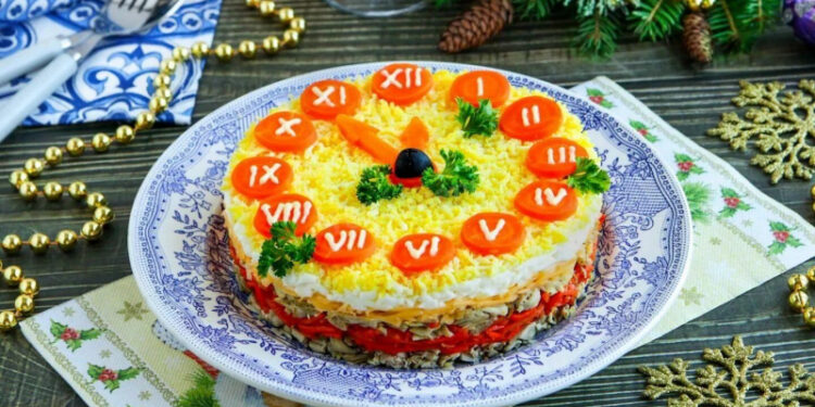 Самые дешевые и дорогие салаты для новогоднего стола