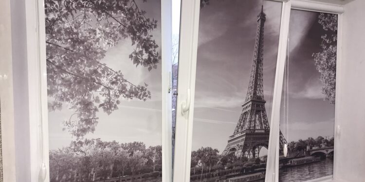 Преображение интерьера с фотожалюзи: искусство на вашем окне