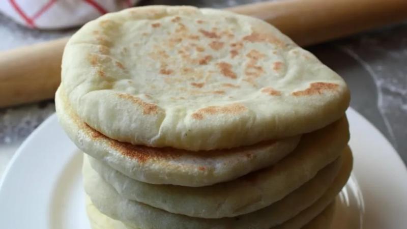 Чем полезен бездрожжевой хлеб