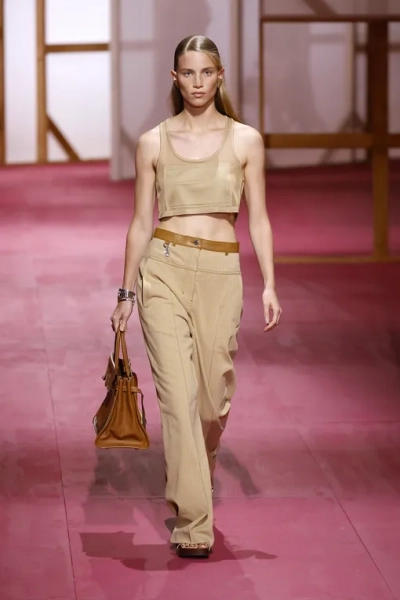Hermès весна-лето 2025