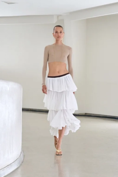 Alaïa весна-лето 2025