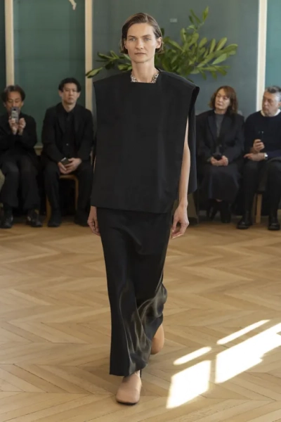 Carven весна-лето 2025