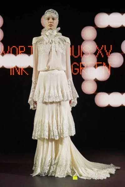 Valentino Haute Couture весна-лето 2025