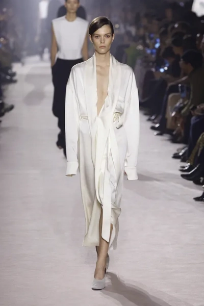Victoria Beckham осень-зима 2025/2026