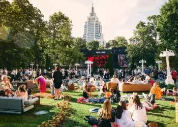 Планы на выходные: чем заняться на фестивале Chess&Jazz-2025