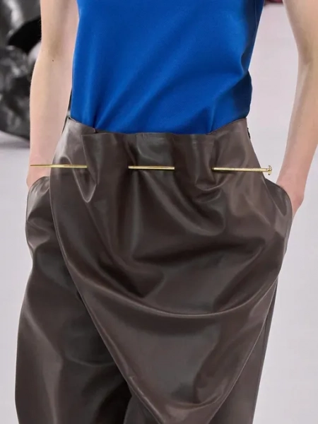 Loewe весна-лето 2024
