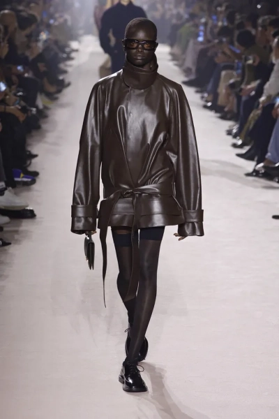 Victoria Beckham осень-зима 2025/26
