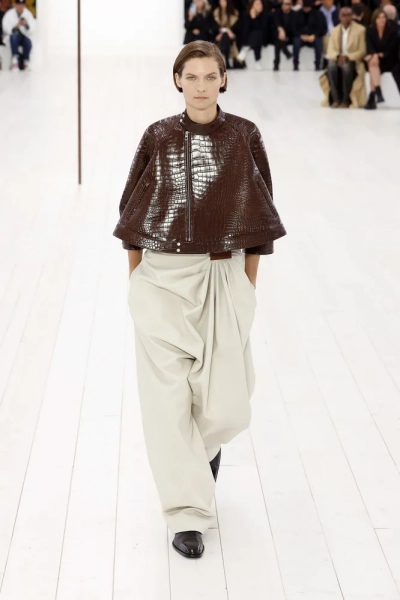 Loewe весна-лето 2025