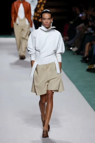 Victoria Beckham весна-лето 2025