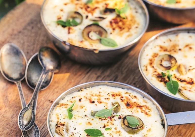 «Жюльен» с адыгейским сыром и оливками