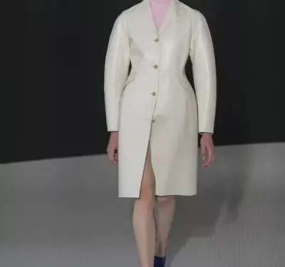 Какой получилась дебютная коллекция Симоне Беллотти для Jil Sander