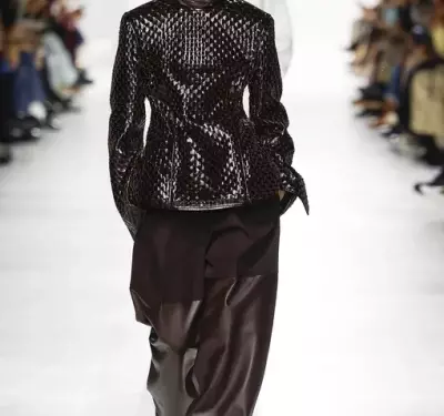 Сделано женщиной для женщин: почему Bottega Veneta Луиз Троттер — лучший модный дебют в Милане
