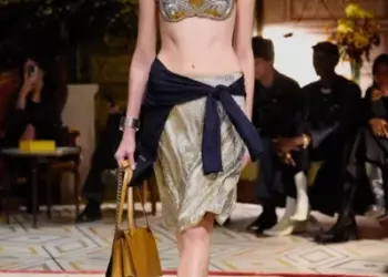 Versace без Версаче: как выглядит первая коллекция Дарио Витале