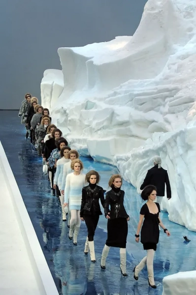 Paris Womenswear Fashion Week Fall/Winter 2011