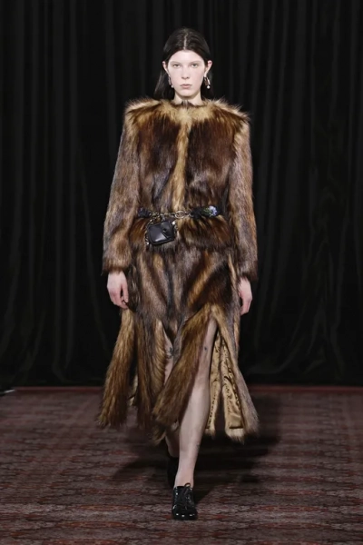 Simone Rocha осень-зима 2025/26