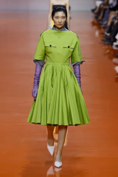 Prada весна-лето 2026