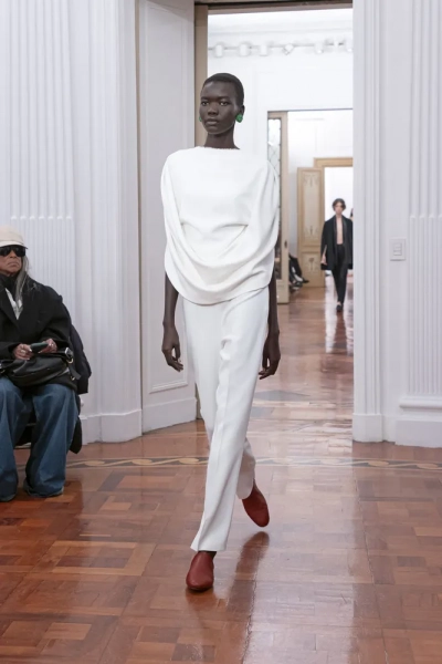 Alberta Ferretti осень-зима 2025/26