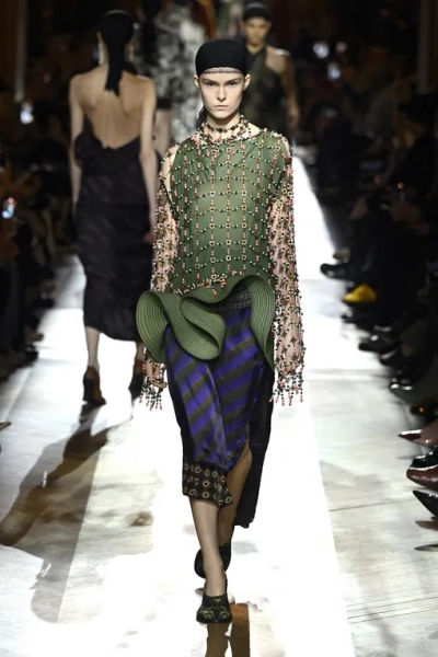 Dries Van Noten осень-зима 2025/26