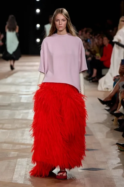 Balenciaga весна-лето 2026