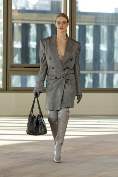 Stella McCartney осень-зима 2025/26