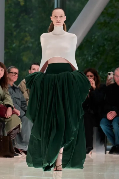 Alaïa весна-лето 2026