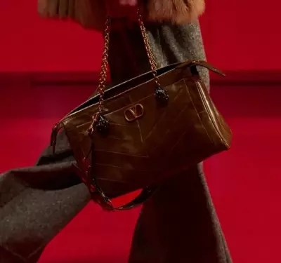 Новая it bag — Valentino Panthea. Винтажная форма от Алессандро Микеле