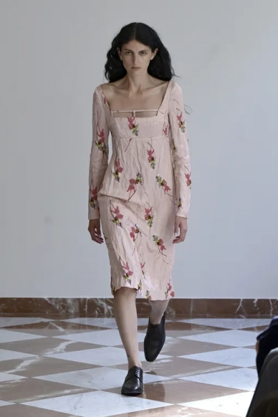 Emilia Wickstead весна-лето 2026