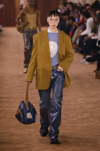Acne Studios весна-лето 2026