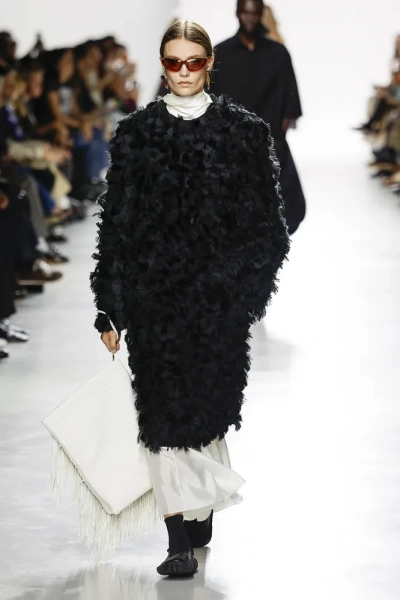 Bottega Veneta весна-лето 2026