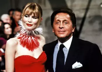История Valentino в 10 знаменитых платьях: от Аниты Экберг до Джеки Онассис