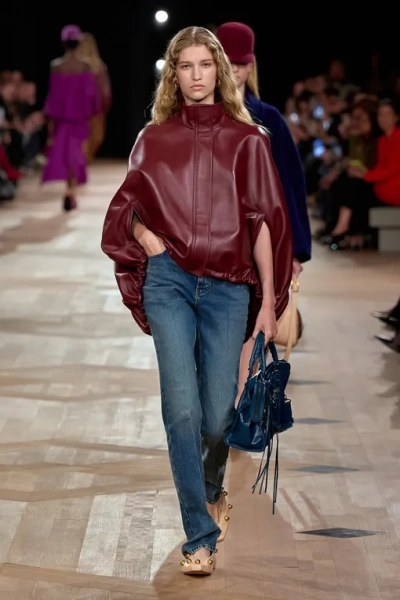 Balenciaga весна-лето 2026