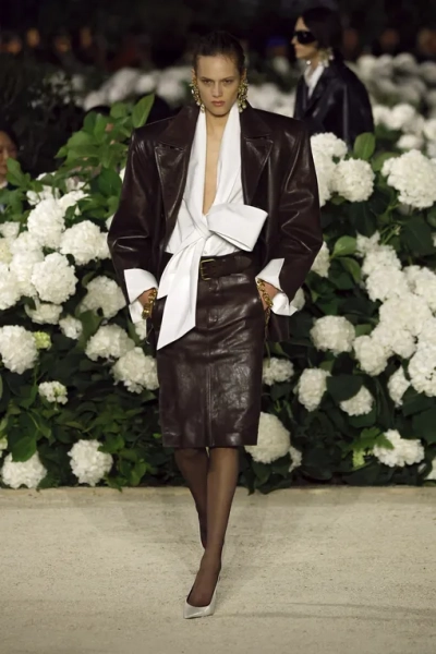 Saint Laurent весна-лето 2026