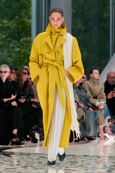 Alaïa весна-лето 2026