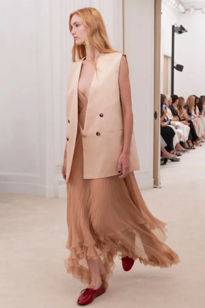 Alberta Ferretti весна-лето 2026