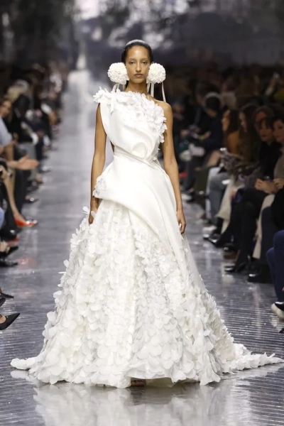 Christian Dior Haute Couture весна-лето 2026