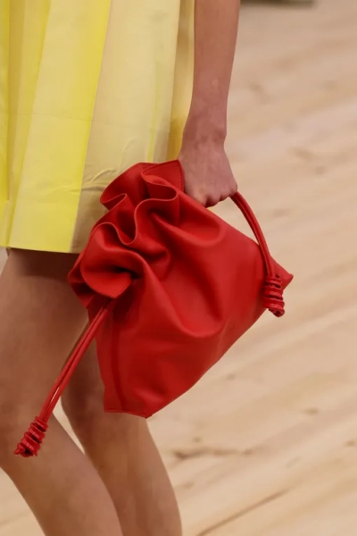 Loewe весна-лето 2026