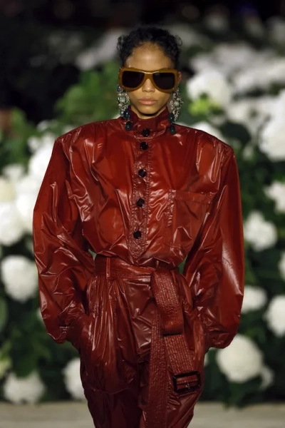 Saint Laurent весна-лето 2026