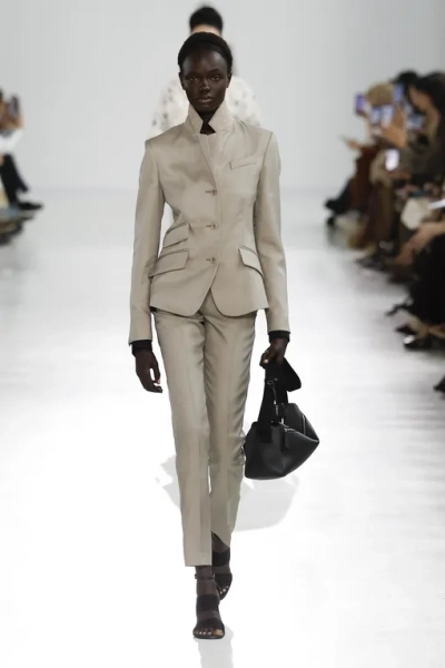 Max Mara весна-лето 2026