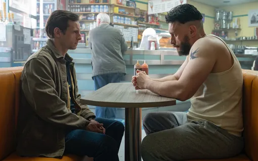 10 главных сериалов апреля