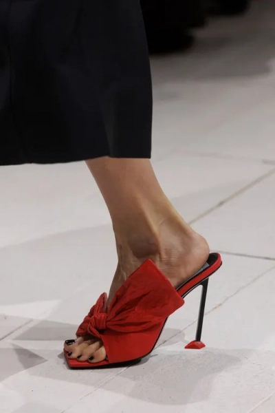 Givenchy весна-лето 2026
