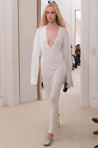 Alberta Ferretti весна-лето 2026
