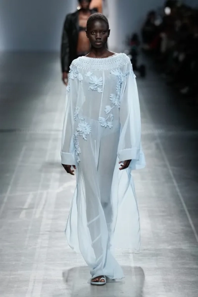 Ermanno Scervino весна-лето 2025