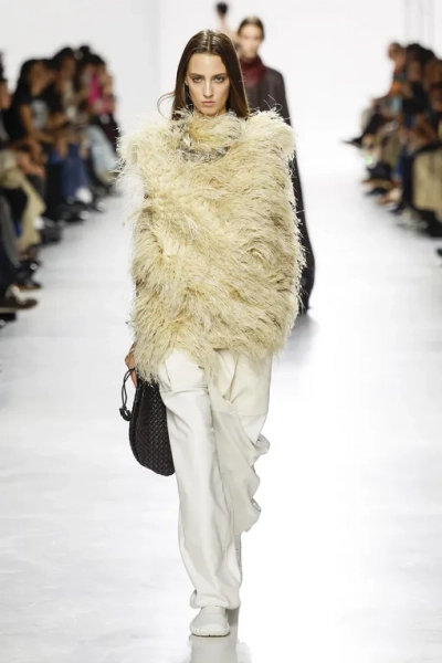 Bottega Veneta весна-лето 2026