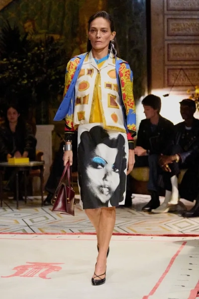 Versace весна-лето 2026
