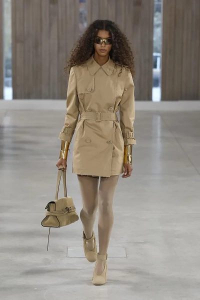 Moschino весна-лето 2026