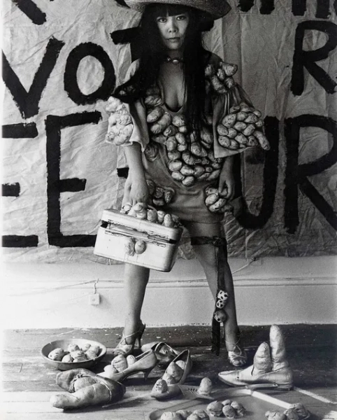 Яеи Кусама, серия «Food Obsession», 1969 год