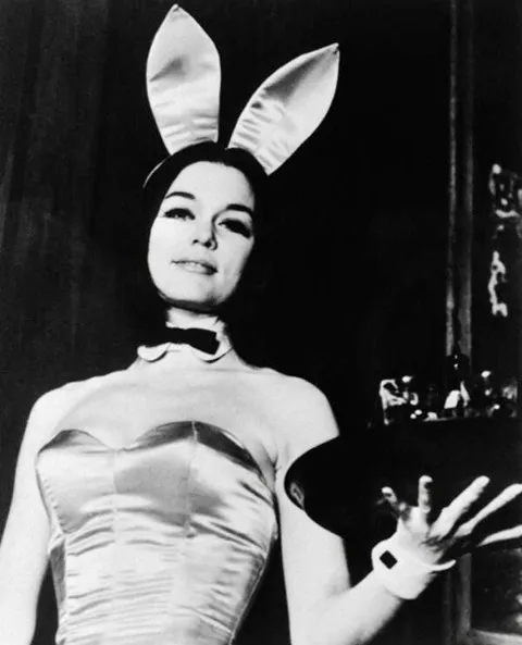 Стайнем в костюме Playboy Bunny, 1963 год
