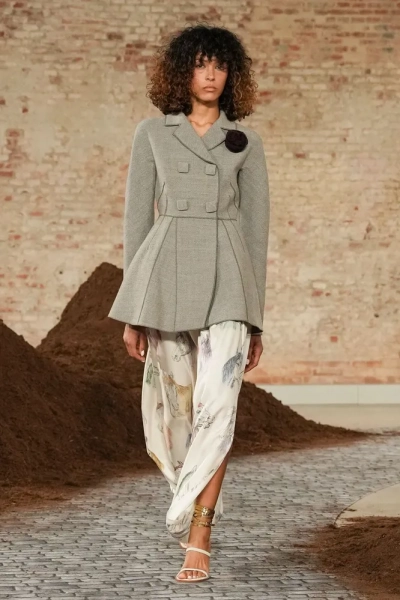 Moschino осень-зима 2026/27