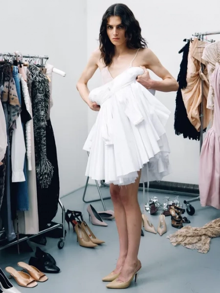 Знакомьтесь: Джули Кегельс — победитель LVMH Prize-2026